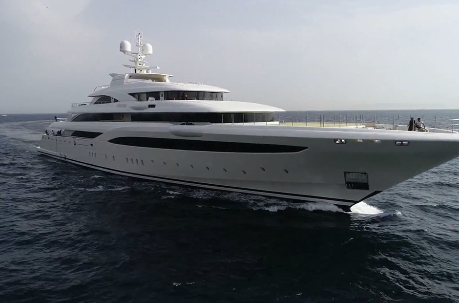 Golden Yachts  O'ptasia