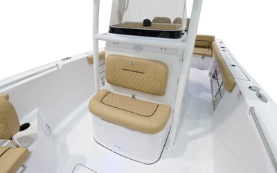 Sportsman Heritage 241 Center Console