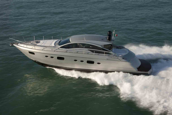 Pershing 58