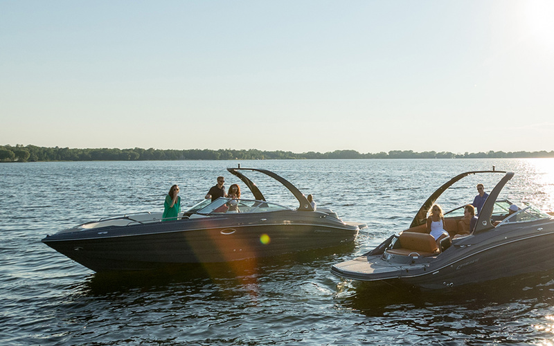 Cruisers Yachts 298 South Beach Edition - Bow Rider