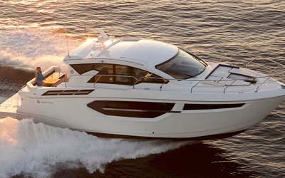 Cruisers Yachts 42 Cantius
