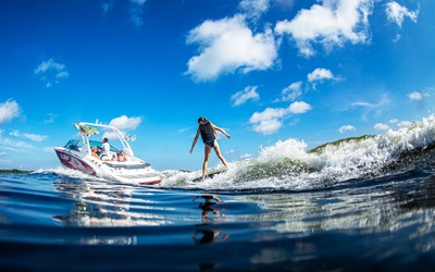 Chaparral 23 Surf