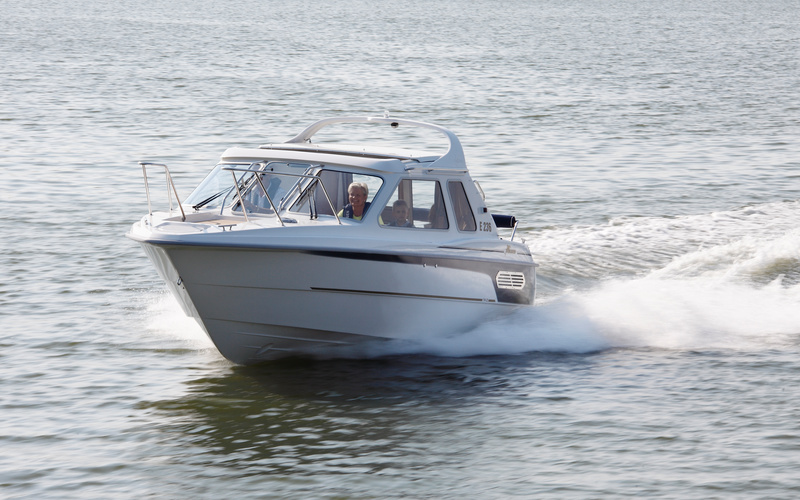 Yamarin 74 Cabin