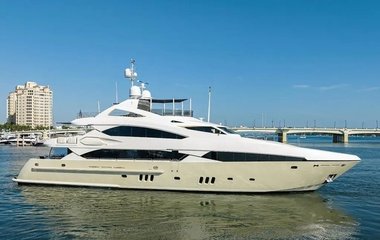 Sunseeker Sullivan's Island