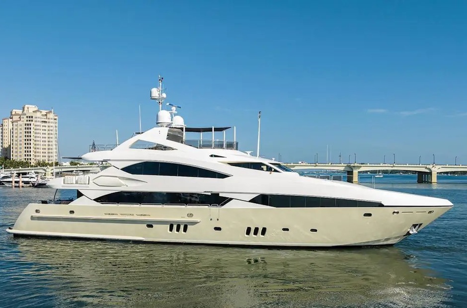 Sunseeker Sullivan's Island