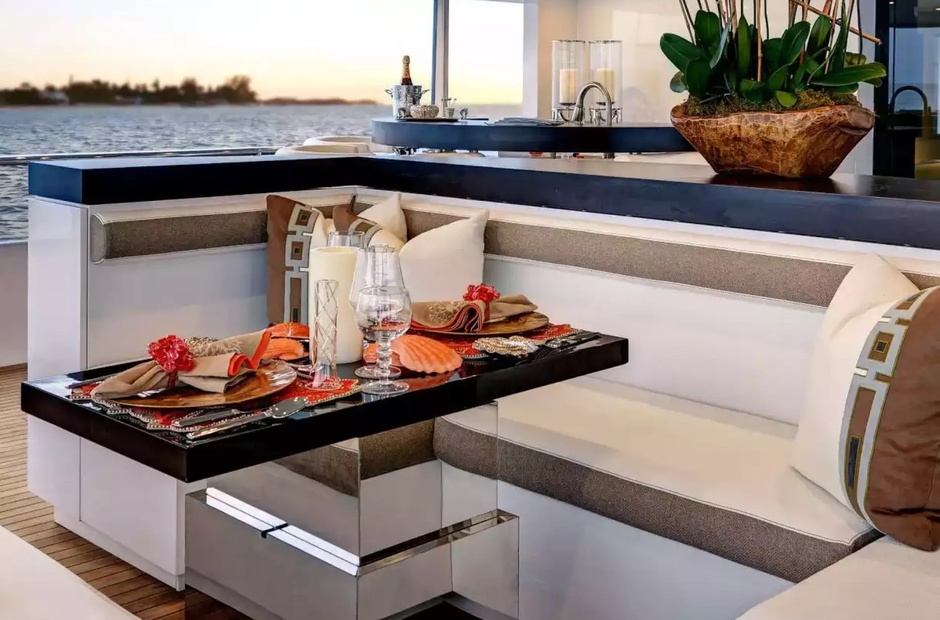 Feadship Highlander