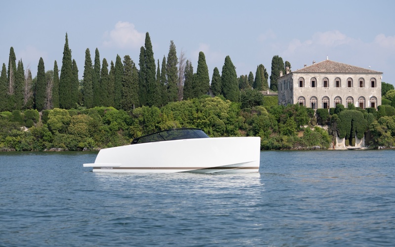 VanDutch 32