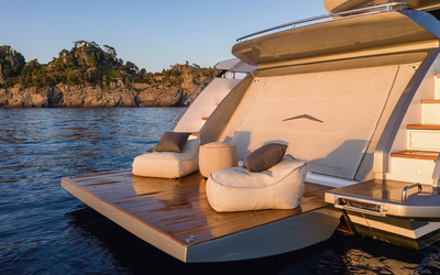 Azimut S8