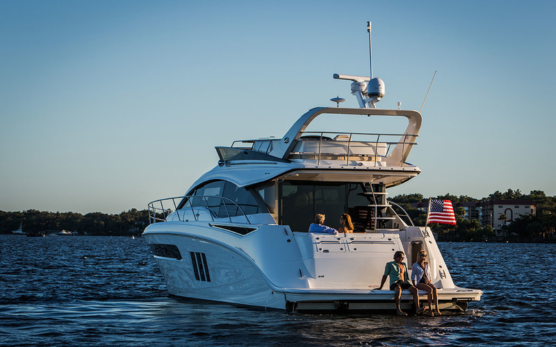 Sea Ray 510 Fly