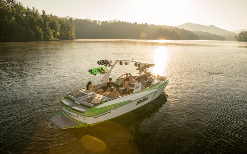 Malibu Wakesetter 25 LSV