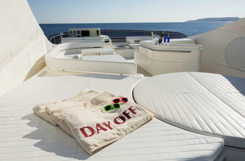 Ferretti Day Off