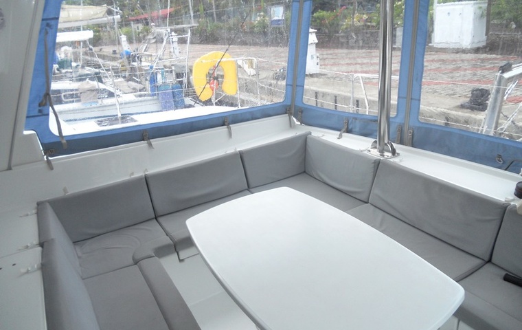 Lagoon 440 (2009)