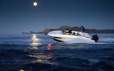 Sea Ray Sun Sport 230 OB