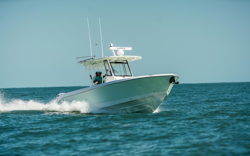 EdgeWater 340CC