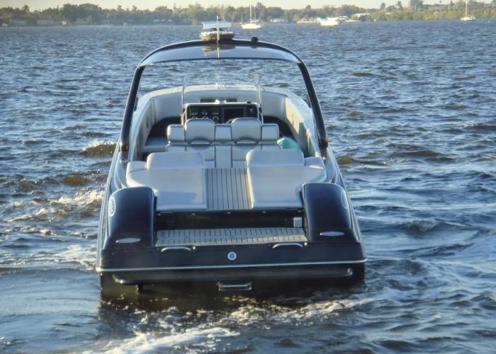 Nor-tech 5000 Cuddy