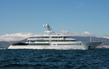 Feadship Fountainhead