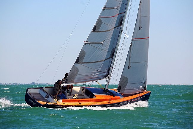 Latitude 46 Tofinou 8