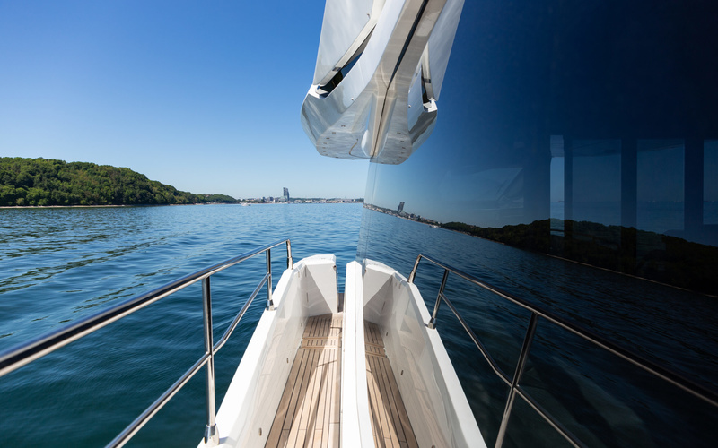 Galeon 800 Fly