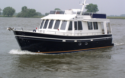 De Alm  Almtrawler 1320 Horizon
