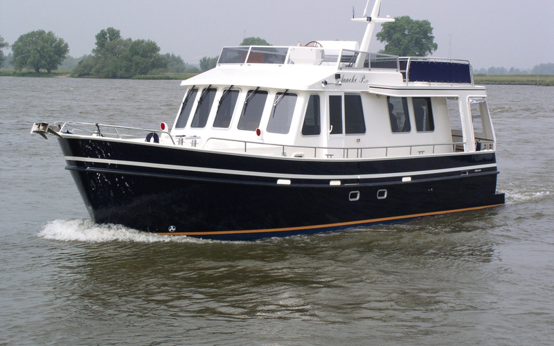 De Alm  Almtrawler 1320 Horizon