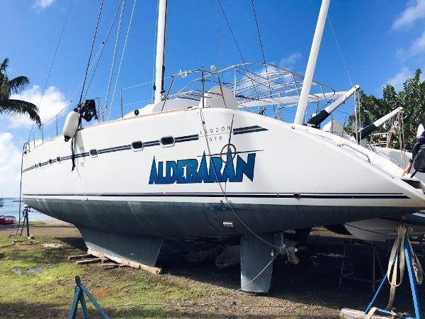 Lagoon 570 (2004)