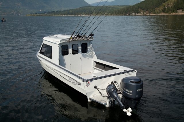 KingFisher 2425 Escape HT