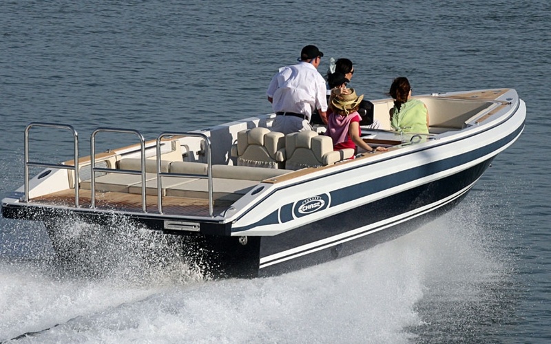 Novurania Chase 27