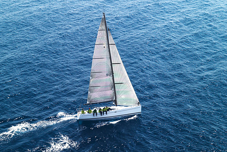 Elan 380