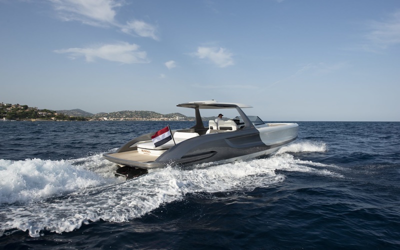 Vandal Chase Boat