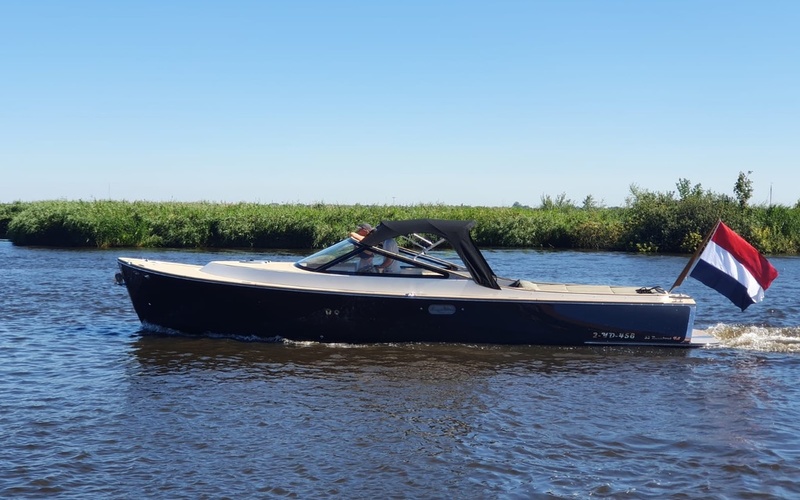Long Island 33 Runabout