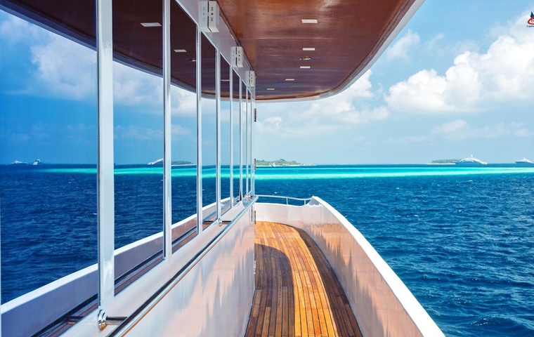Maldives Explorer Liveaboard (2012)
