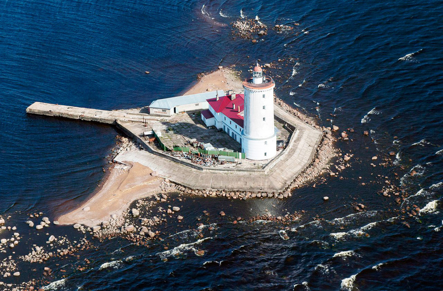 «Tolbukhin Lighthouse»