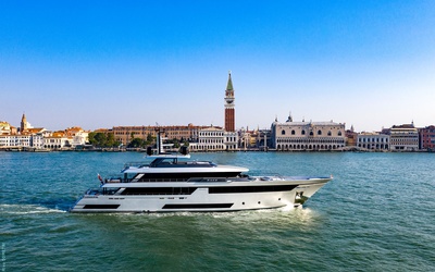 Riva 50' Metri