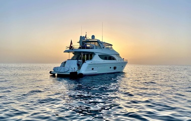 Hatteras Chelsea