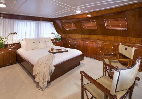 Feadship The Highlander