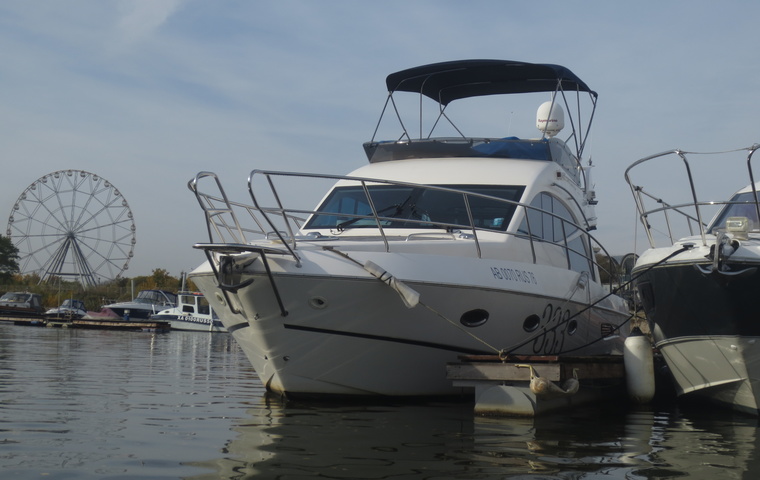 Galeon 390 Fly (2009)