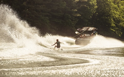 Malibu Wakesetter 23 LSV