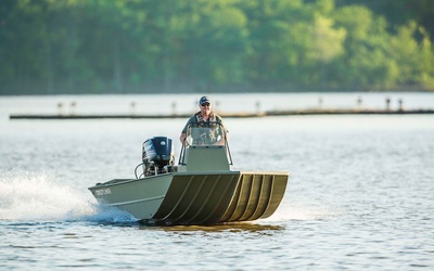 Crestliner 1870 Retriever FCC