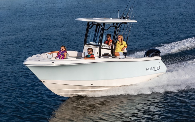 Robalo R230