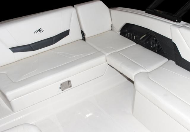 Monterey 268SS