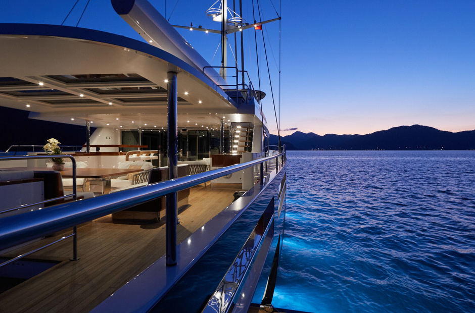 Mengi-Yay Yachts North Star