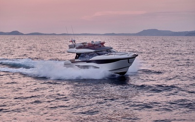 Prestige F4