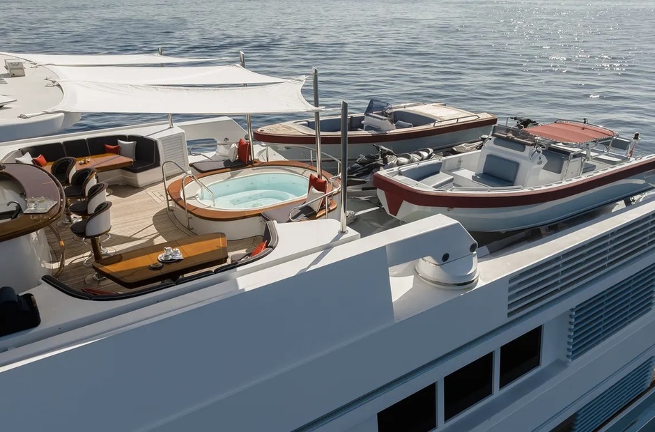 Feadship Olympus