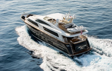 Van der Valk Mr. Maverick