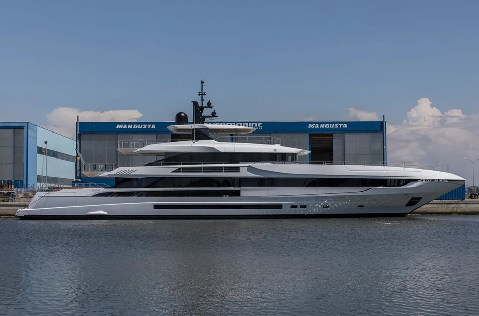 Mangusta Alisa
