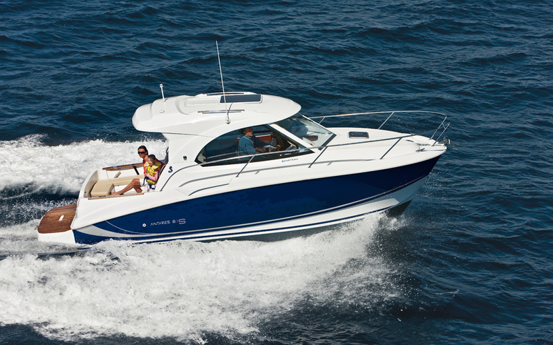 Beneteau Antares 8