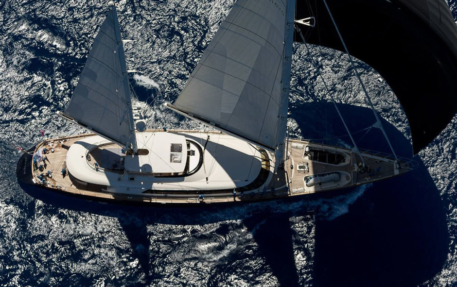 Perini Navi Silencio