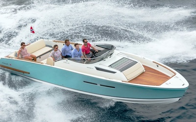 Cormate Chase 32