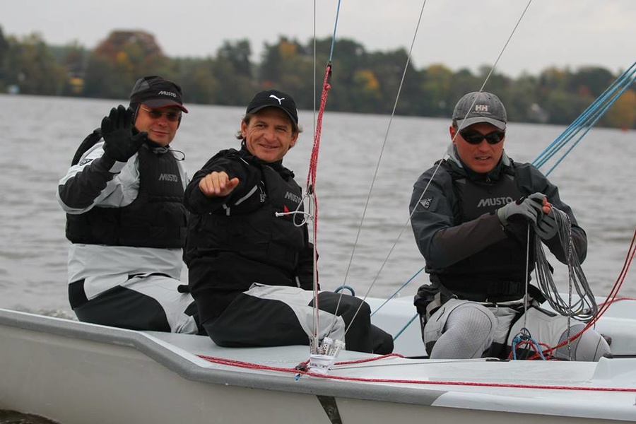 RUS 33 crew: helmsman Gleb Fetisov, trapezoidal sailor Andrei Novikov, tactician Rodion Luca.