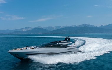 Mangusta Ours